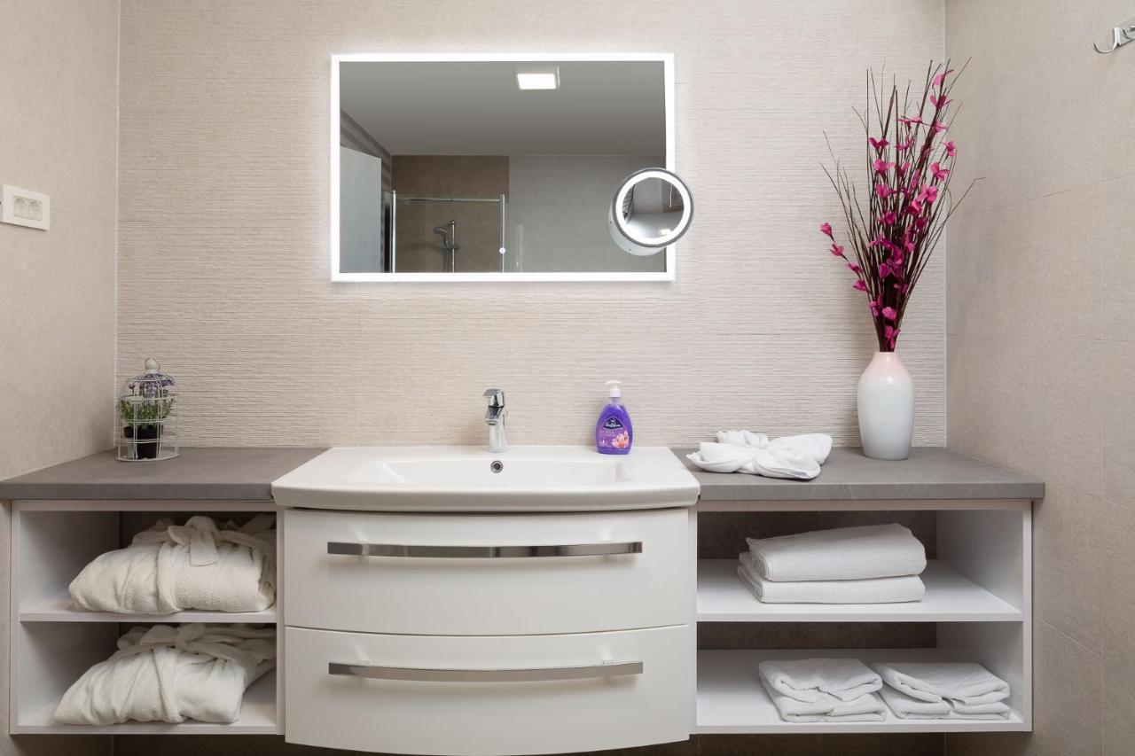 Villa Aqua - Adults Only Bol Luaran gambar