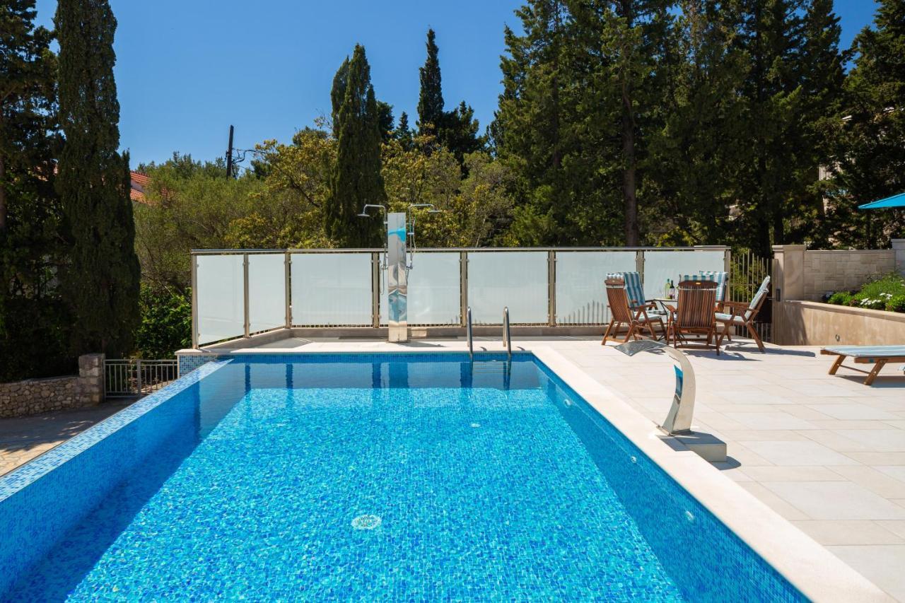 Villa Aqua - Adults Only Bol Luaran gambar
