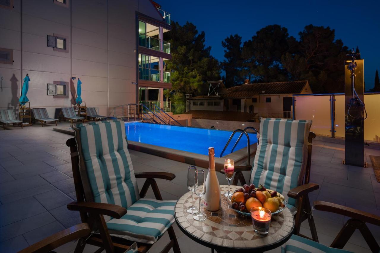 Villa Aqua - Adults Only Bol Luaran gambar